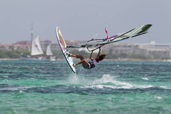Big moves from Treboux - Aruba Hi Winds Grand Slam 2011 © PWA World Tour http://www.pwaworldtour.com